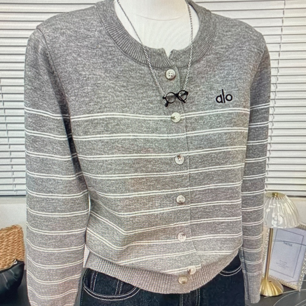 ALO Yoga Women's Gray and White Striped Cardigan